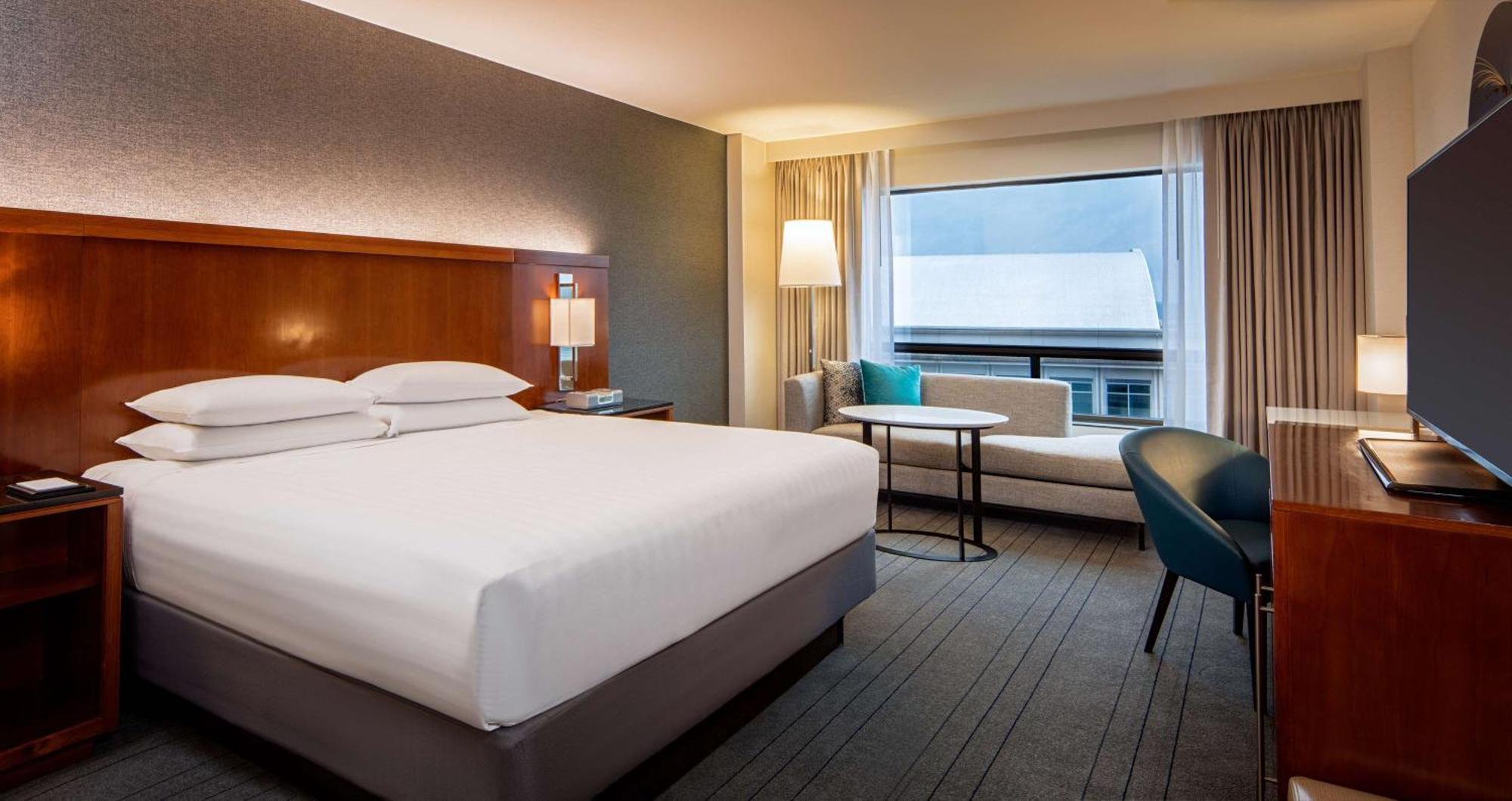 Hyatt Regency Crystal City At Reagan National Airport Arlington Exterior photo